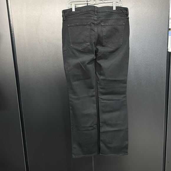 Old Navy Wow Mid Rise,boot cut, 5 pocket,belt loop,zip fly - Picture 2 of 8